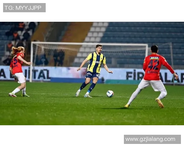 90后足球明星阿克崛起之路揭秘与未来发展展望