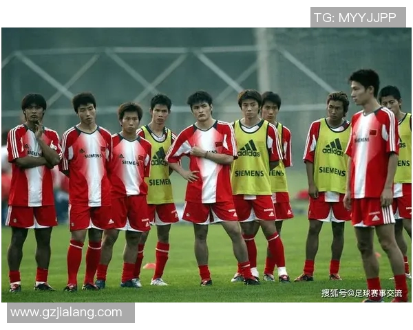 中国足球明星的璀璨星空盘点及其对中国足球发展的影响分析