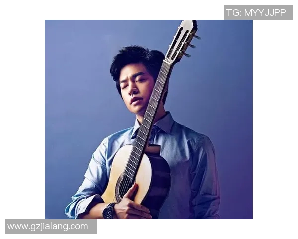 光芒四射的足球明星才华与颜值并存的运动传奇