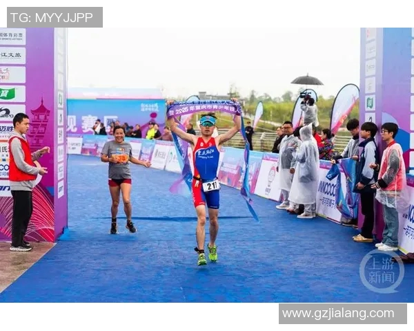 挑战自我极限体验铁人三项游泳骑行与跑步的完美结合与突破